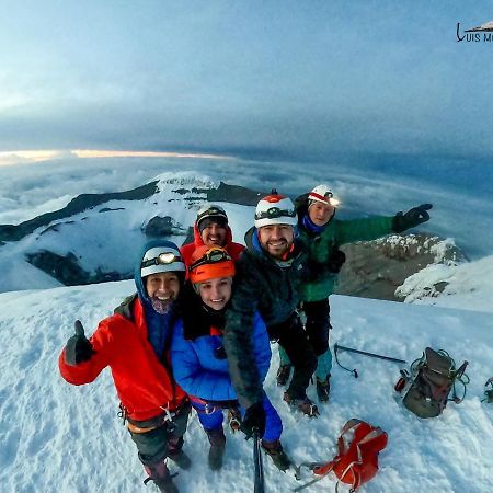 Hostal Sendero De Volcanes Latacunga Bagian luar foto