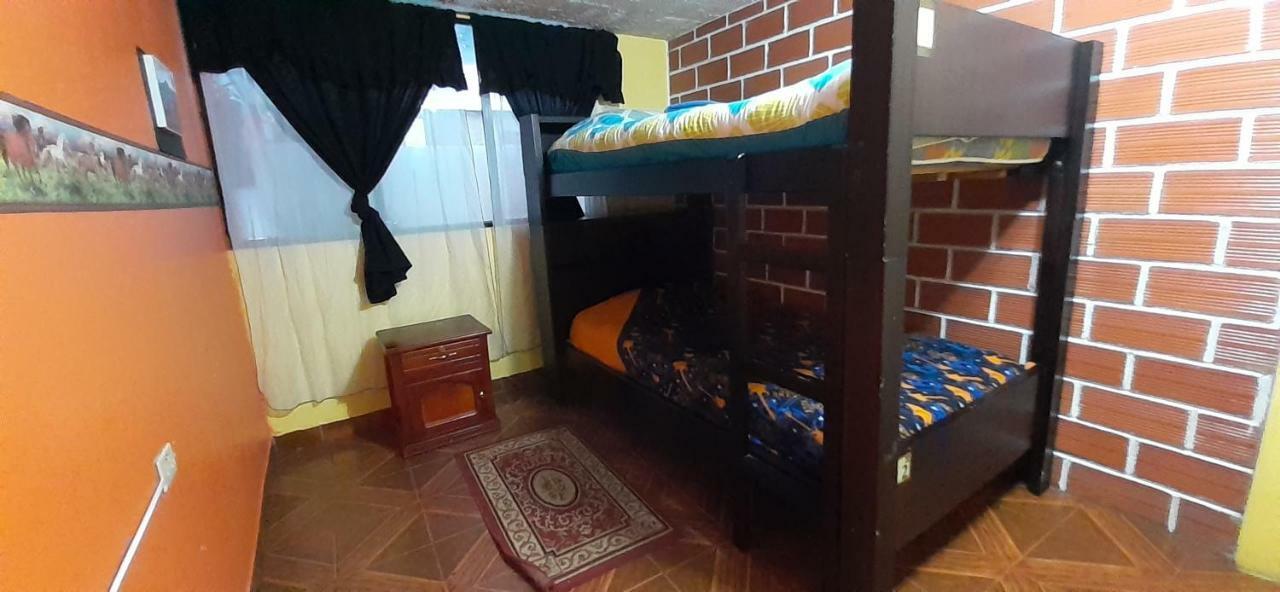 Hostal Sendero De Volcanes Latacunga Bagian luar foto